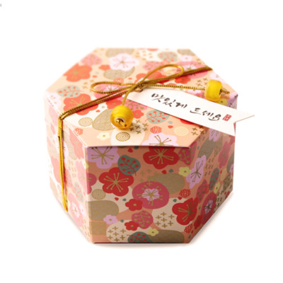 Hexagon Cherry Blossom Favor Boxes (12 Count)