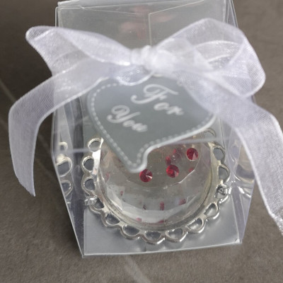 Mini Wedding Cake Crystal Favors