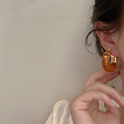 Gilded Resin Dangles: Handcrafted Resin and Gold Earrings