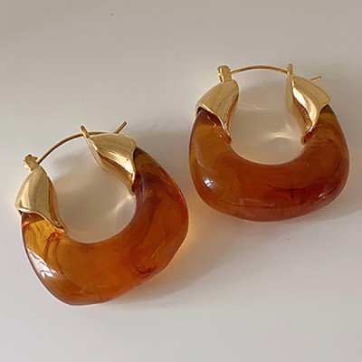 Gilded Resin Dangles: Handcrafted Resin and Gold Earrings