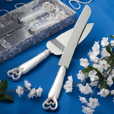 Pearl White Double Hearts Personalized Wedding Cake Knife and Server Set