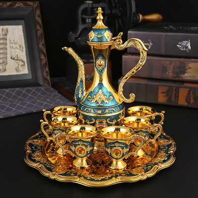 Luxury Metal Wine Set: Decanter & Glasses with Intricate Design