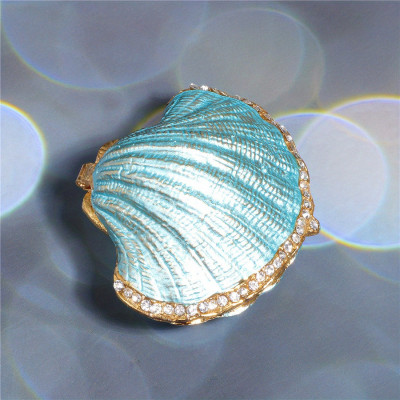 Seashell Trinket Box with Pearl - Elegant Jewelry Storage, Decorative Piece