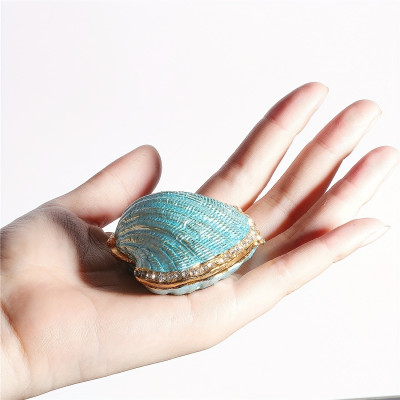 Seashell Trinket Box with Pearl - Elegant Jewelry Storage, Decorative Piece