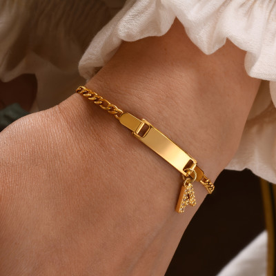 Personalized Nameplate Bracelet with Customizable Alphabet Charms